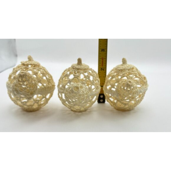 Handmade Crochet 3 Teapots and 3 Tea Cups with Saucers and Doily Set Starched - Picture 13 of 15